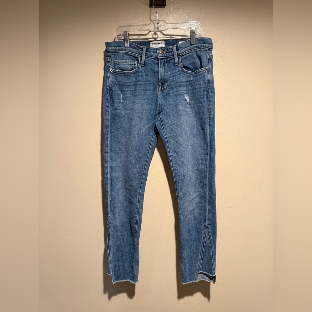 FRAME denim Le Boy jeans in Beaudry
